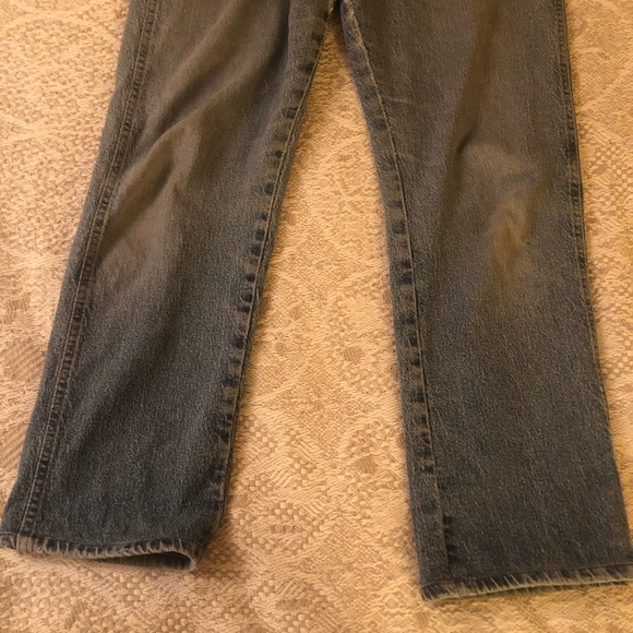 SOLD || Vintage Wrangler Jeans - Picture 4 of 11